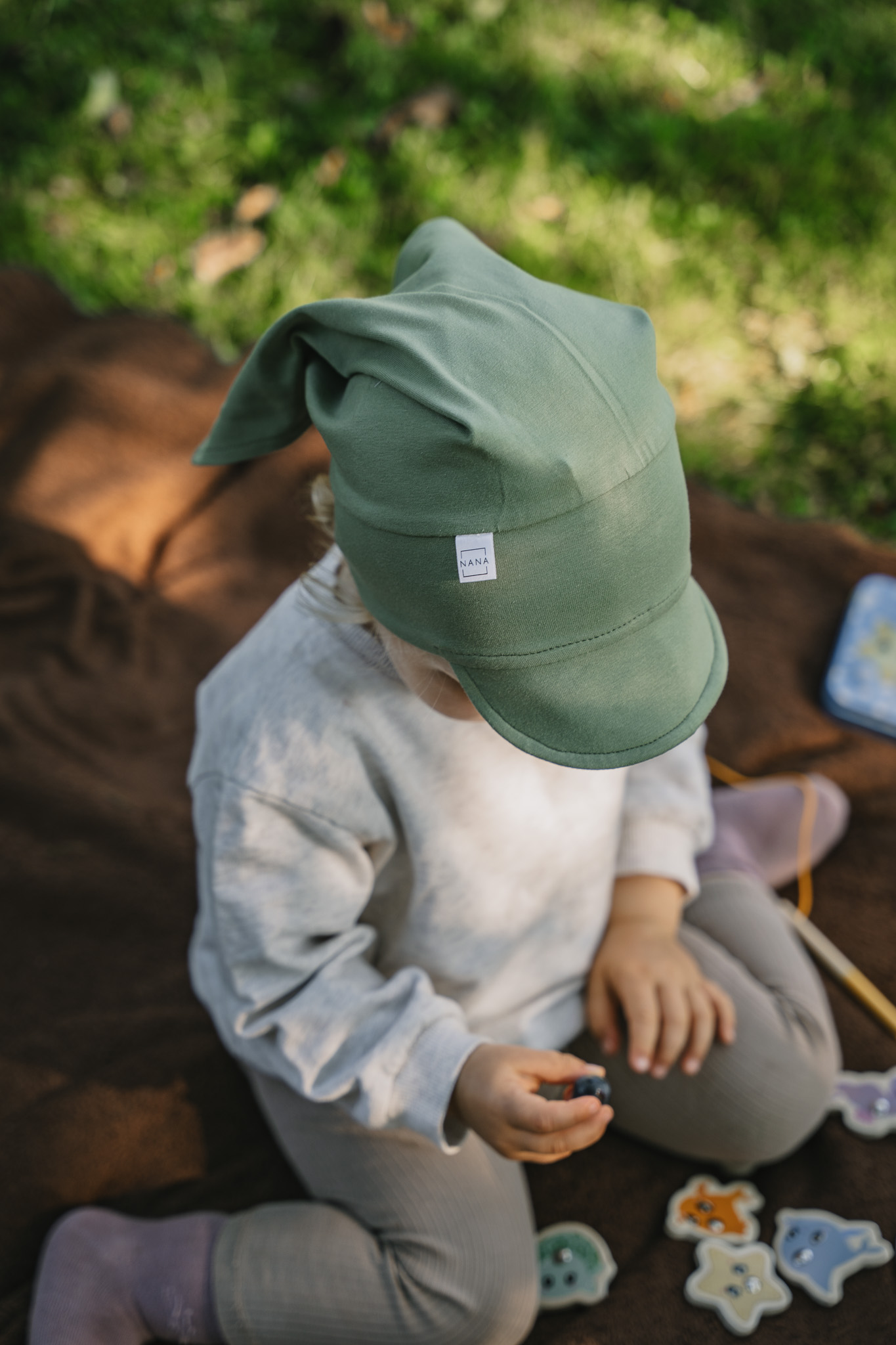 Pearätik nokaga - oliivroheline (unisex) - Image 3