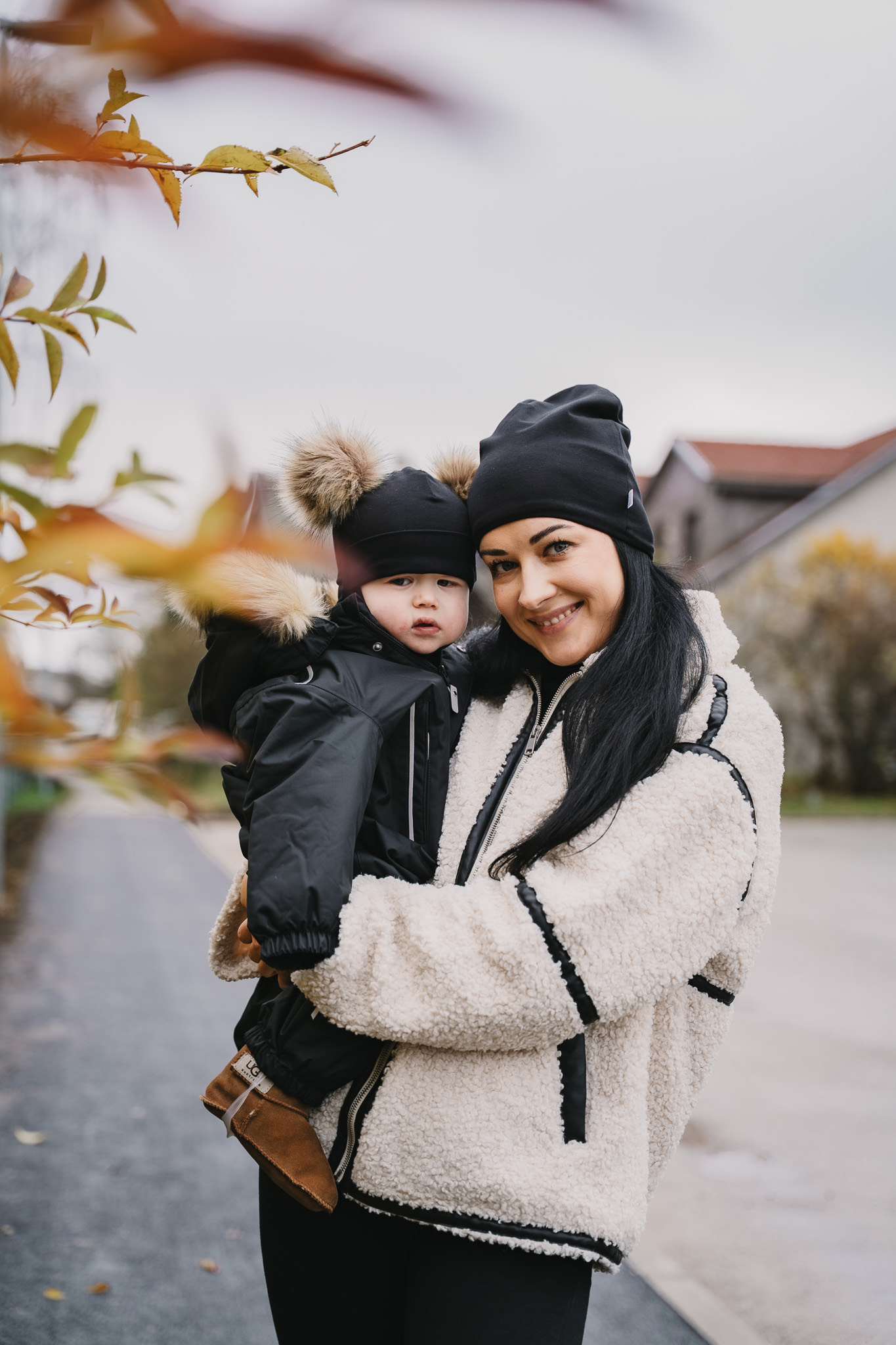 meriino müts must täiskasvanutele