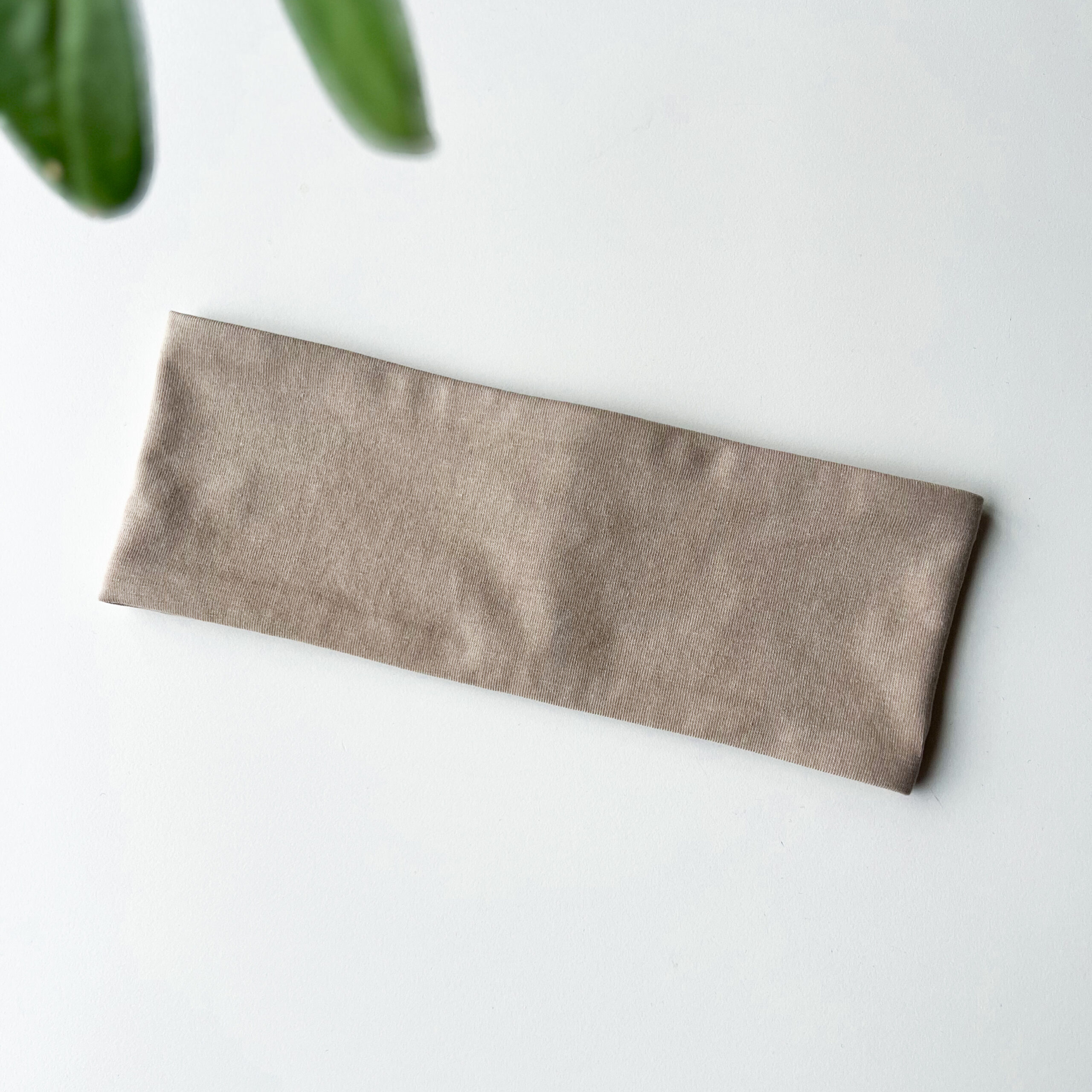 meriinoga peapael beež sirge