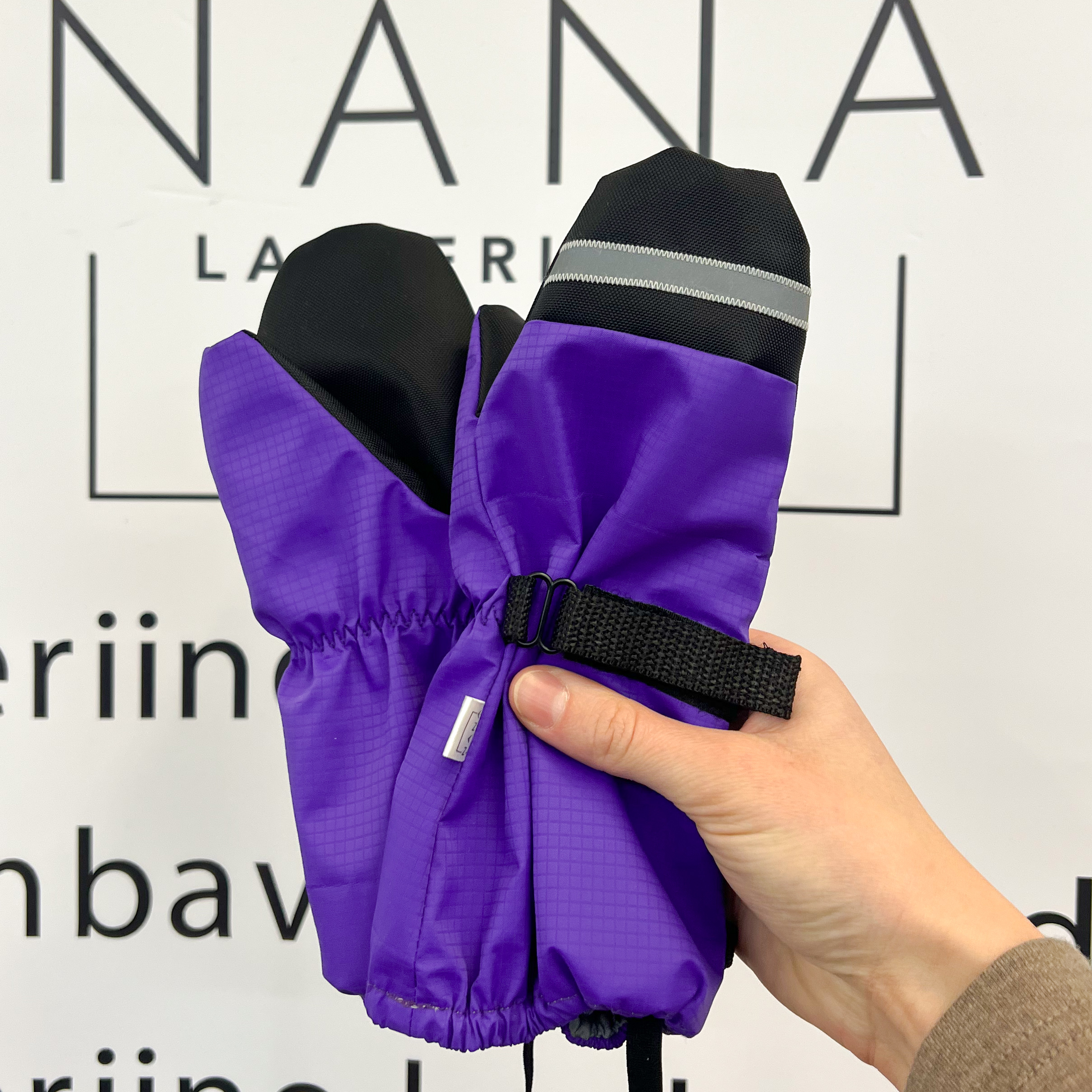 kevad-sügiskindad meriinoga lillad